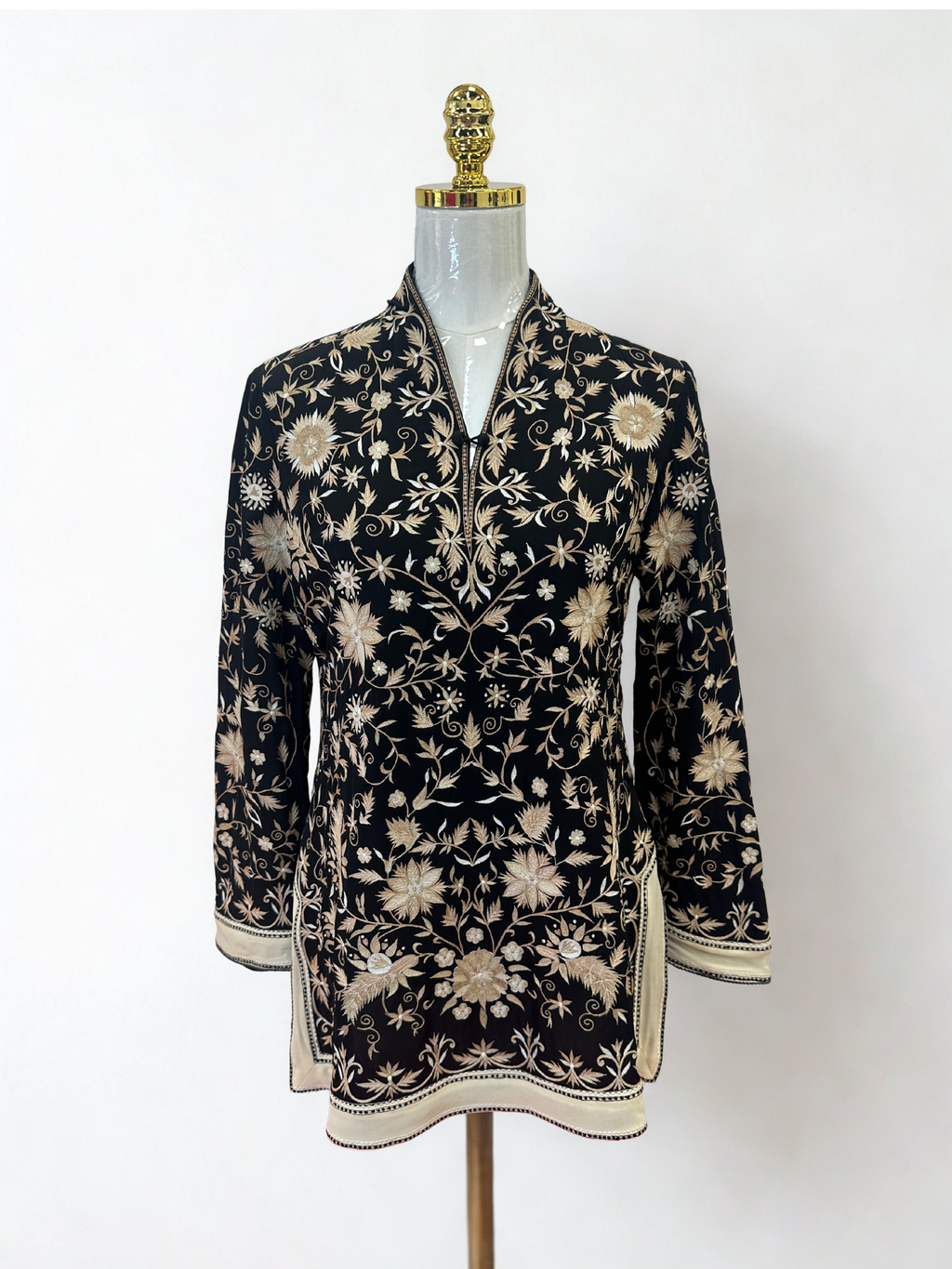 *TARUN TAHILIANI BLACK AND CREAM SHORT KURTI